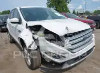 2017 Ford ESCAPE фото