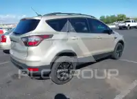 2017 Ford ESCAPE photo