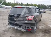 2017 Ford ESCAPE photo