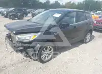 2017 Ford ESCAPE photo