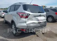 2017 Ford ESCAPE photo