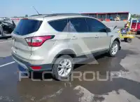 2017 Ford ESCAPE photo