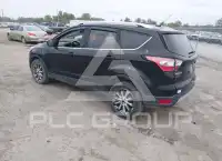 2017 Ford ESCAPE photo
