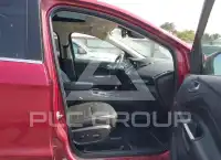 2017 Ford ESCAPE photo