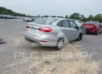 2017 Ford FIESTA фото