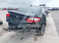 2017 Ford FIESTA фото