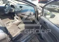 2017 Ford FIESTA фото