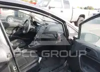 2017 Ford FIESTA фото