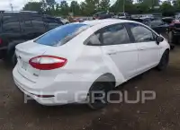 2017 Ford FIESTA фото