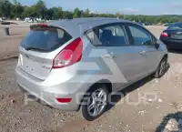 2017 Ford FIESTA фото