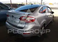 2017 Ford FIESTA фото
