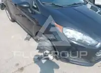 2017 Ford FIESTA фото