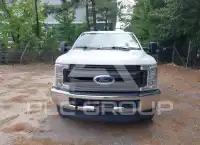 2017 Ford F-350 photo
