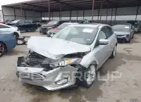 2017 Ford FOCUS фото