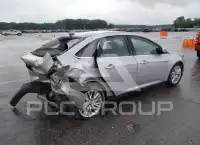 2017 Ford FOCUS фото