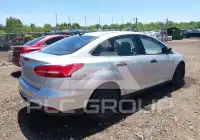2017 Ford FOCUS photo