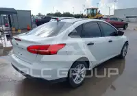 2017 Ford FOCUS photo