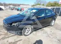 2017 Ford FOCUS фото
