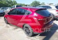 2017 Ford FOCUS фото
