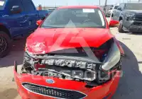 2017 Ford FOCUS фото