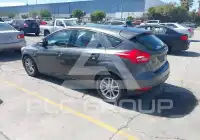 2017 Ford FOCUS фото