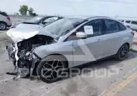 2017 Ford FOCUS фото