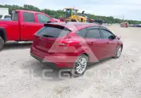 2017 Ford FOCUS фото