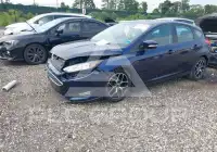 2017 Ford FOCUS фото