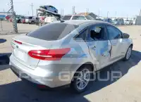2017 Ford FOCUS фото