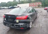 2017 Ford FOCUS фото