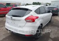 2017 Ford FOCUS фото