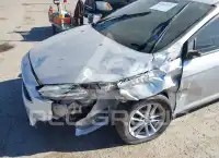 2017 Ford FOCUS фото