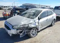 2017 Ford FOCUS фото