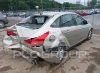 2017 Ford FOCUS photo