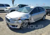 2017 Ford FOCUS фото