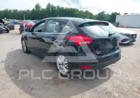 2017 Ford FOCUS photo