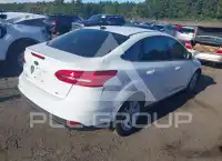 2017 Ford FOCUS фото