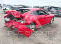 2017 Ford MUSTANG фото