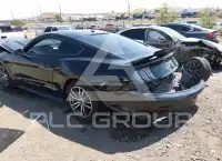 2017 Ford MUSTANG фото