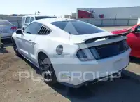 2017 Ford MUSTANG photo