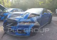 2017 Ford MUSTANG photo