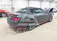2017 Ford MUSTANG photo