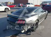 2017 Ford MUSTANG photo