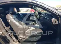 2017 Ford MUSTANG photo