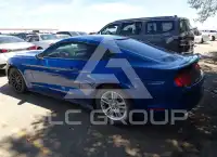 2017 Ford MUSTANG photo