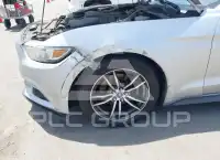 2017 Ford MUSTANG фото
