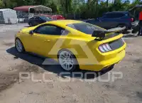 2017 Ford MUSTANG photo