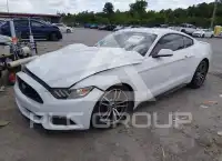 2017 Ford MUSTANG фото