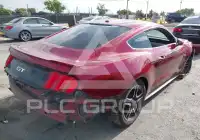 2017 Ford MUSTANG photo