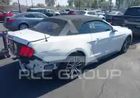 2017 Ford MUSTANG фото